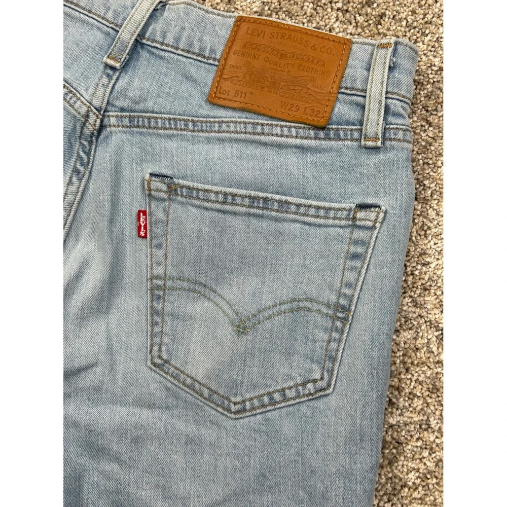 Levis Premium 511 Slim Fit Light Wash Denim Jeans Mens 29x32 04511-5285 #0474